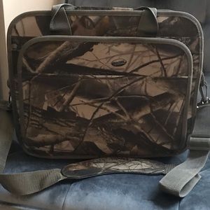 Briefcase/Computer carry case